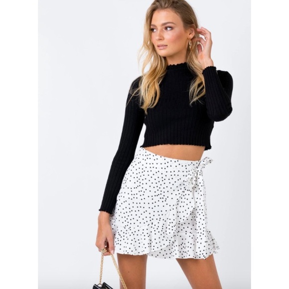 Princess Polly Dresses & Skirts - Polly Kiana Mini Skirt